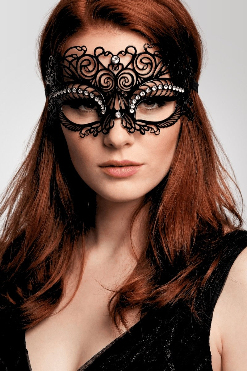 Venetian scroll mask