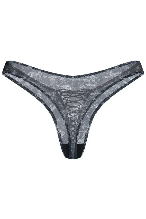 String lacé Corrosis par Freedom