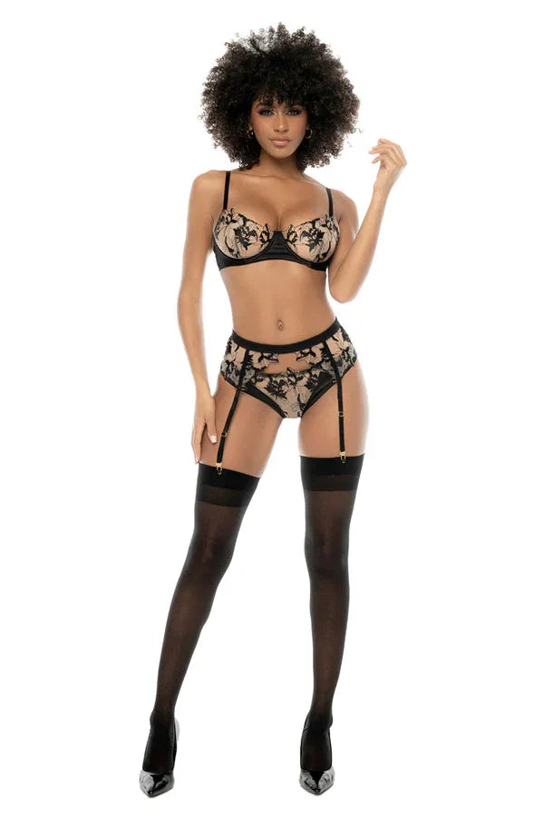 Ensemble jarretelles Kyra par MapalΓ© lingerie