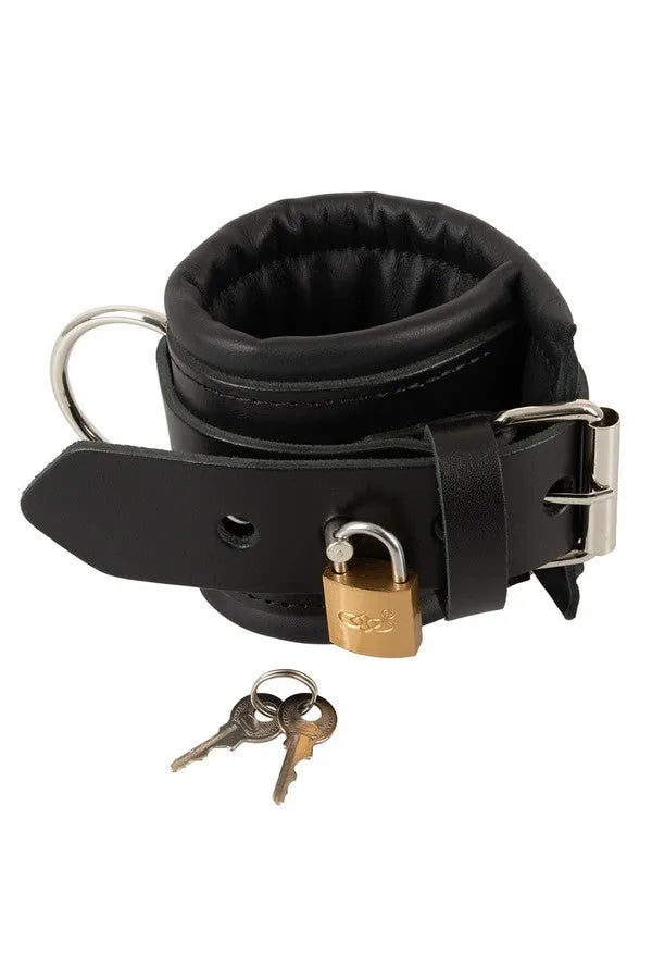 Lockable black leather handcuffs