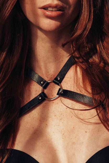 Maze Cross Ring Harness