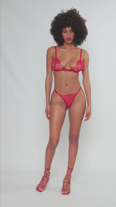 Romantic Rendezvous Set