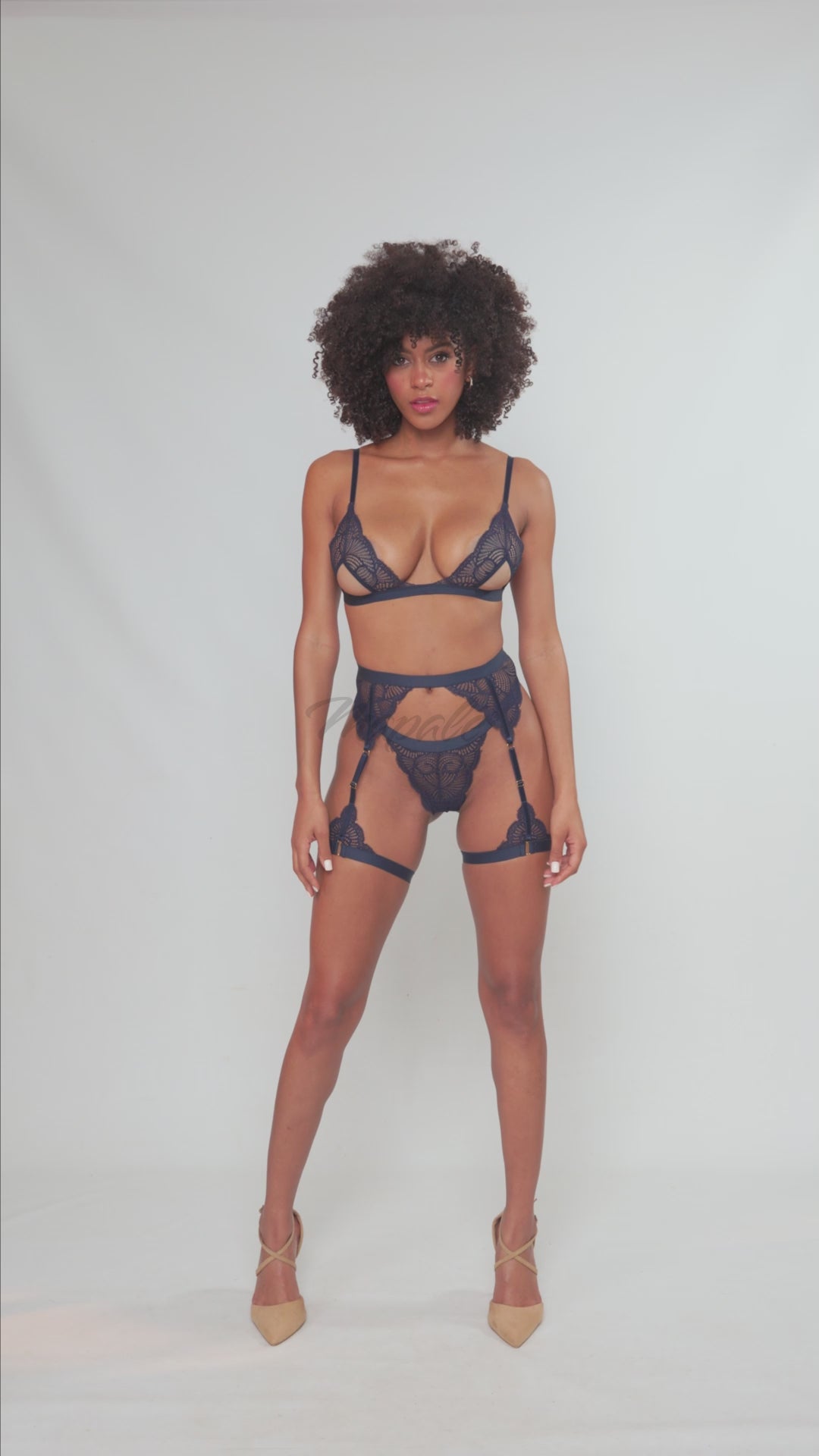 Enticing Glamour Midnight Blue Suspender Set